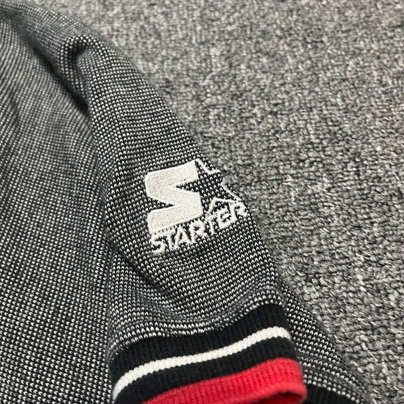 Starter Chicago Bulls NBA Polo Shirt XL Gray Red‎ Black Striped Collar Sleeves - Picture 7 of 9